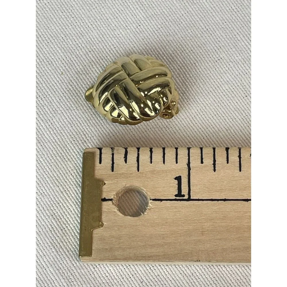 Vintage Clip On Gold Tone Basket Weave Earrings 80s 90s Rubbed - Picture 8 of 8